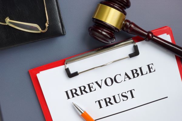 Incorporating Irrevocable Trusts Into Wealth Management